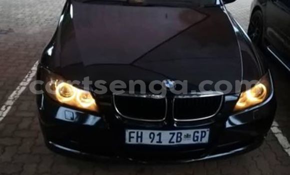 Nunua Ilio tumika BMW 3–Series Black Gari ndani ya Ezulwini nchini Hhohho Nunua Ilio tumika BMW 3–Series Black Gari ndani ya Ezulwini nchini Hhohho