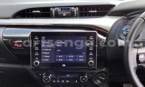 Acheter Occasion Voiture Toyota Hilux Gris à Matsapha, Manzini Acheter Occasion Voiture Toyota Hilux Gris à Matsapha, Manzini