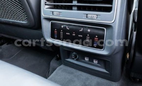 Buy Used Audi Q7 Red Car in Ezulwini in Hhohho Buy Used Audi Q7 Red Car in Ezulwini in Hhohho