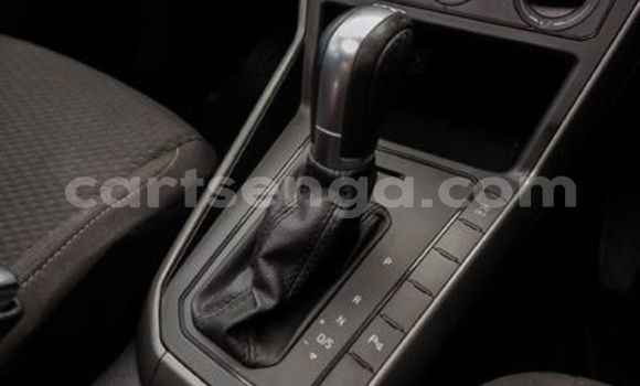 Buy Used Volkswagen Polo White Car in Bhunya in Manzini Buy Used Volkswagen Polo White Car in Bhunya in Manzini