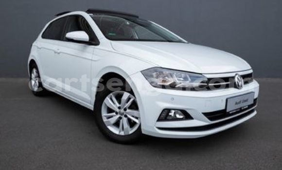 Buy Used Volkswagen Polo White Car in Bhunya in Manzini Buy Used Volkswagen Polo White Car in Bhunya in Manzini