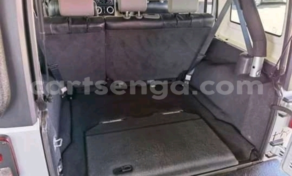Nunua Ilio tumika Jeep Wrangler Silver Gari ndani ya Mbabane nchini Manzini Nunua Ilio tumika Jeep Wrangler Silver Gari ndani ya Mbabane nchini Manzini