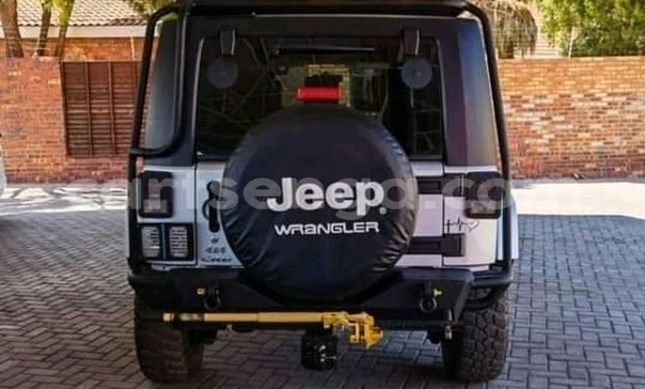 Nunua Ilio tumika Jeep Wrangler Silver Gari ndani ya Mbabane nchini Manzini Nunua Ilio tumika Jeep Wrangler Silver Gari ndani ya Mbabane nchini Manzini