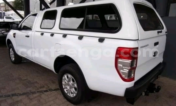 Nunua Ilio tumika Ford Ranger White Gari ndani ya Mbabane nchini Manzini Nunua Ilio tumika Ford Ranger White Gari ndani ya Mbabane nchini Manzini