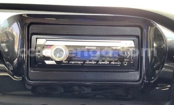 Nunua Ilio tumika Toyota Hilux White Gari ndani ya Mbabane nchini Manzini Nunua Ilio tumika Toyota Hilux White Gari ndani ya Mbabane nchini Manzini