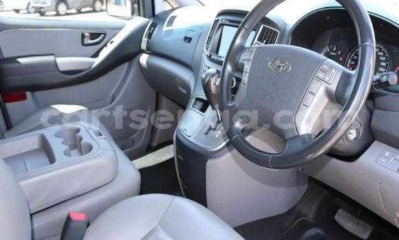 Acheter Occasion Voiture Hyundai H1 Blanc à Mbabane, Manzini Acheter Occasion Voiture Hyundai H1 Blanc à Mbabane, Manzini