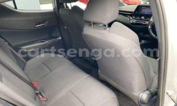 Buy Used Toyota C-HR Silver Car in Ezulwini in Hhohho Buy Used Toyota C-HR Silver Car in Ezulwini in Hhohho