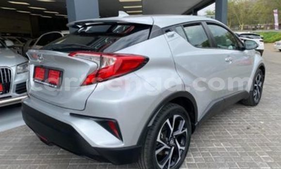 Buy Used Toyota C-HR Silver Car in Ezulwini in Hhohho Buy Used Toyota C-HR Silver Car in Ezulwini in Hhohho