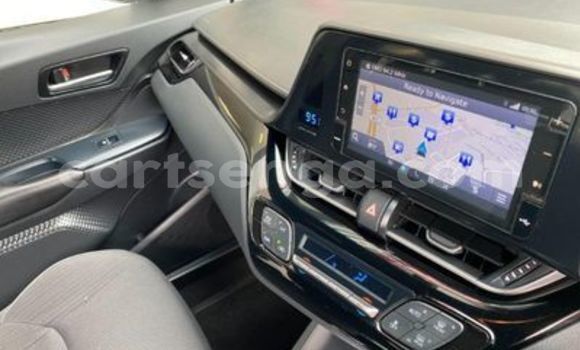 Buy Used Toyota C-HR Silver Car in Ezulwini in Hhohho Buy Used Toyota C-HR Silver Car in Ezulwini in Hhohho