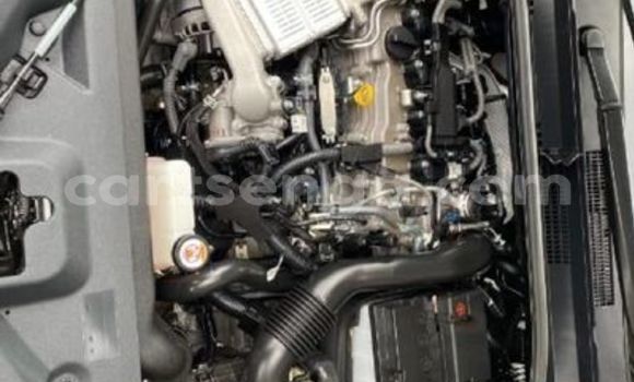 Buy Used Toyota C-HR Silver Car in Ezulwini in Hhohho Buy Used Toyota C-HR Silver Car in Ezulwini in Hhohho