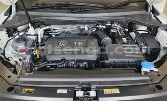 Buy Used Volkswagen Tiguan White Car in Ezulwini in Hhohho Buy Used Volkswagen Tiguan White Car in Ezulwini in Hhohho