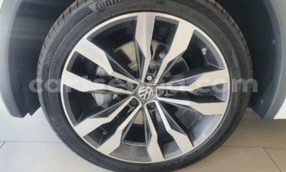 Buy Used Volkswagen Tiguan White Car in Ezulwini in Hhohho Buy Used Volkswagen Tiguan White Car in Ezulwini in Hhohho