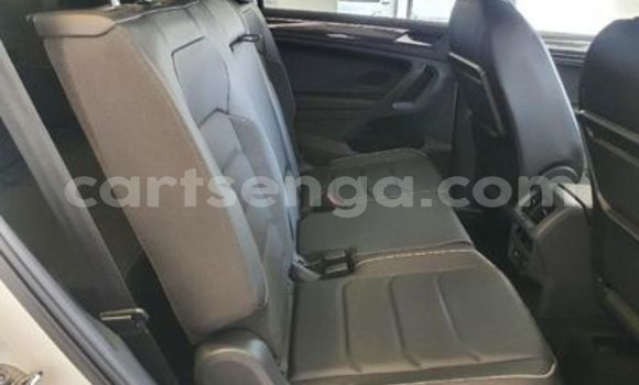 Buy Used Volkswagen Tiguan White Car in Ezulwini in Hhohho Buy Used Volkswagen Tiguan White Car in Ezulwini in Hhohho