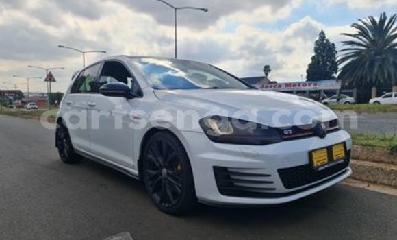 Acheter Occasion Voiture Volkswagen Golf Blanc à Ezulwini, Hhohho Acheter Occasion Voiture Volkswagen Golf Blanc à Ezulwini, Hhohho