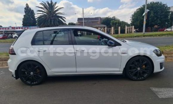 Acheter Occasion Voiture Volkswagen Golf Blanc à Ezulwini, Hhohho Acheter Occasion Voiture Volkswagen Golf Blanc à Ezulwini, Hhohho
