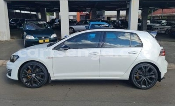 Acheter Occasion Voiture Volkswagen Golf Blanc à Ezulwini, Hhohho Acheter Occasion Voiture Volkswagen Golf Blanc à Ezulwini, Hhohho