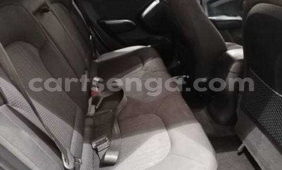 Nunua Ilio tumika Hyundai ix35 Silver Gari ndani ya Ezulwini nchini Hhohho Nunua Ilio tumika Hyundai ix35 Silver Gari ndani ya Ezulwini nchini Hhohho