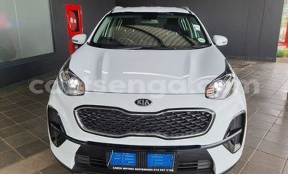 Buy Used Kia Sportage White Car in Ezulwini in Hhohho Buy Used Kia Sportage White Car in Ezulwini in Hhohho