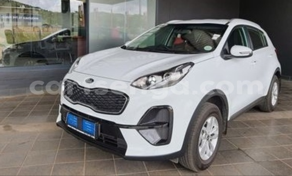 Buy Used Kia Sportage White Car in Ezulwini in Hhohho Buy Used Kia Sportage White Car in Ezulwini in Hhohho