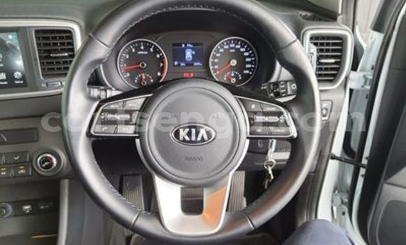 Buy Used Kia Sportage White Car in Ezulwini in Hhohho Buy Used Kia Sportage White Car in Ezulwini in Hhohho