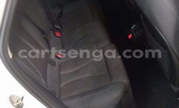 Nunua Ilio tumika Audi A3 White Gari ndani ya Ezulwini nchini Hhohho Nunua Ilio tumika Audi A3 White Gari ndani ya Ezulwini nchini Hhohho