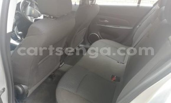 Nunua Ilio tumika Chevrolet Cruze Silver Gari ndani ya Ezulwini nchini Hhohho Nunua Ilio tumika Chevrolet Cruze Silver Gari ndani ya Ezulwini nchini Hhohho