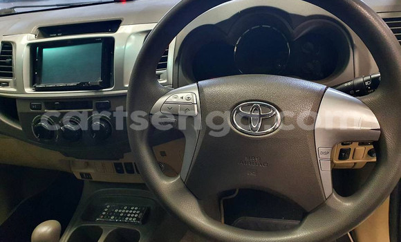 Buy Used Toyota Fortuner White Car in Ezulwini in Hhohho Buy Used Toyota Fortuner White Car in Ezulwini in Hhohho