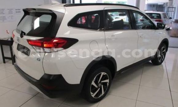 Acheter Occasion Voiture Toyota Rush Blanc à Ezulwini, Hhohho Acheter Occasion Voiture Toyota Rush Blanc à Ezulwini, Hhohho