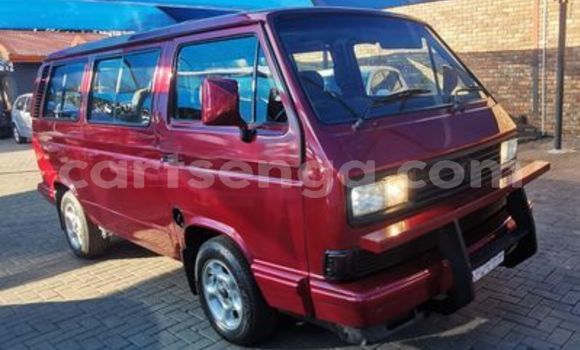 Acheter Occasion Voiture Volkswagen Caravelle Rouge à Ezulwini, Hhohho