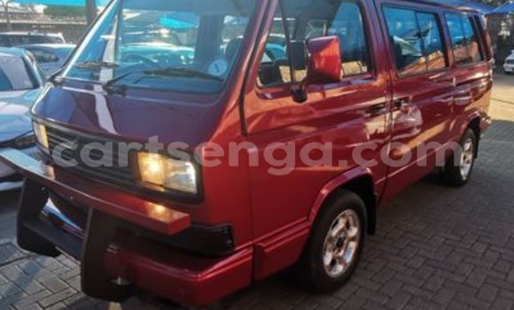 Acheter Occasion Voiture Volkswagen Caravelle Rouge à Ezulwini, Hhohho Acheter Occasion Voiture Volkswagen Caravelle Rouge à Ezulwini, Hhohho