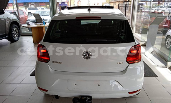 Buy Used Volkswagen Polo White Car in Ezulwini in Hhohho Buy Used Volkswagen Polo White Car in Ezulwini in Hhohho