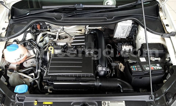 Buy Used Volkswagen Polo White Car in Ezulwini in Hhohho Buy Used Volkswagen Polo White Car in Ezulwini in Hhohho