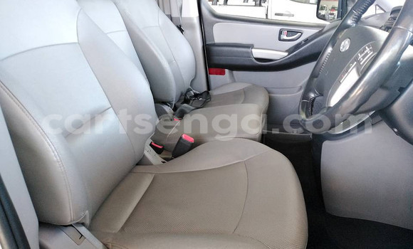 Acheter Occasion Voiture Hyundai H1 Gris à Ezulwini, Hhohho Acheter Occasion Voiture Hyundai H1 Gris à Ezulwini, Hhohho