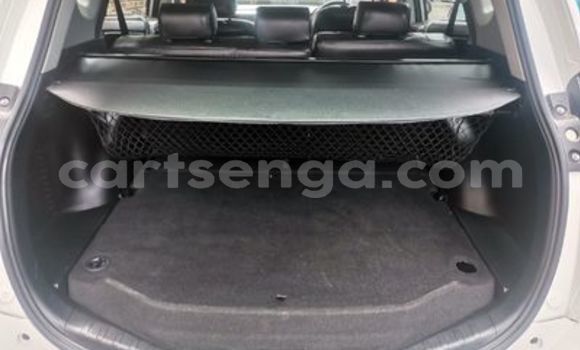 Acheter Occasion Voiture Toyota RAV4 Blanc à Ezulwini, Hhohho Acheter Occasion Voiture Toyota RAV4 Blanc à Ezulwini, Hhohho
