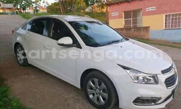 Nunua Ilio tumika Chevrolet Cruze White Gari ndani ya Mbabane nchini Manzini