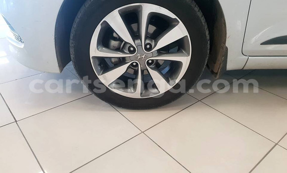 Acheter Occasion Voiture Hyundai i20 Gris à Ezulwini, Hhohho Acheter Occasion Voiture Hyundai i20 Gris à Ezulwini, Hhohho