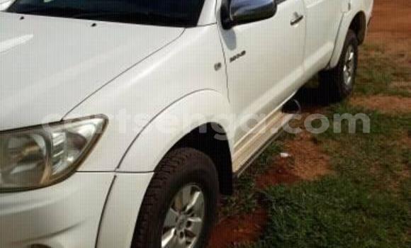 Acheter Occasion Voiture Toyota Hilux Blanc à Mbabane, Manzini Acheter Occasion Voiture Toyota Hilux Blanc à Mbabane, Manzini