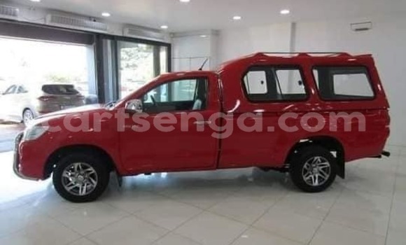 Nunua Ilio tumika Toyota Hilux Red Gari ndani ya Mbabane nchini Manzini Nunua Ilio tumika Toyota Hilux Red Gari ndani ya Mbabane nchini Manzini