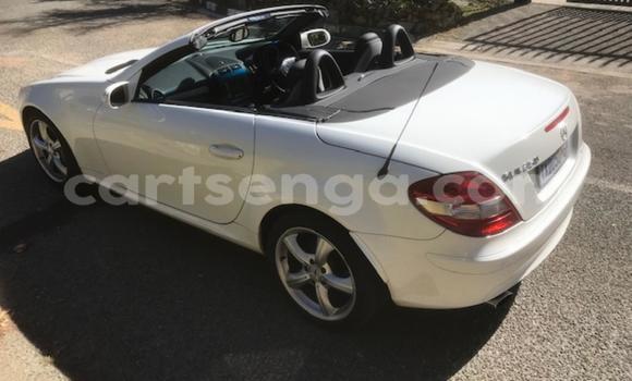Buy Used Mercedes‒Benz SLK–Class White Car in Mbabane in Manzini Buy Used Mercedes‒Benz SLK–Class White Car in Mbabane in Manzini