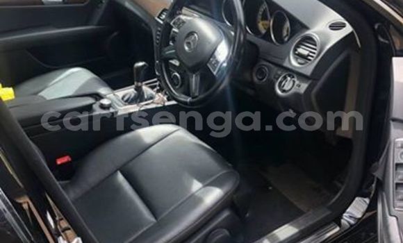 Acheter Occasion Voiture Mercedes‒Benz C–Class Noir à Mbabane, Manzini Acheter Occasion Voiture Mercedes‒Benz C–Class Noir à Mbabane, Manzini