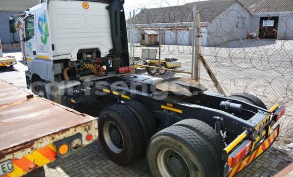 Buy Used Mercedes‒Benz 3331 White Truck in Mbabane in Manzini Buy Used Mercedes‒Benz 3331 White Truck in Mbabane in Manzini