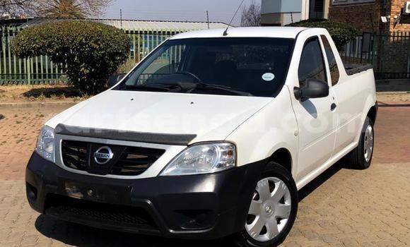 Acheter Occasion Voiture Nissan NV200 Blanc à Bulembu, Hhohho Acheter Occasion Voiture Nissan NV200 Blanc à Bulembu, Hhohho