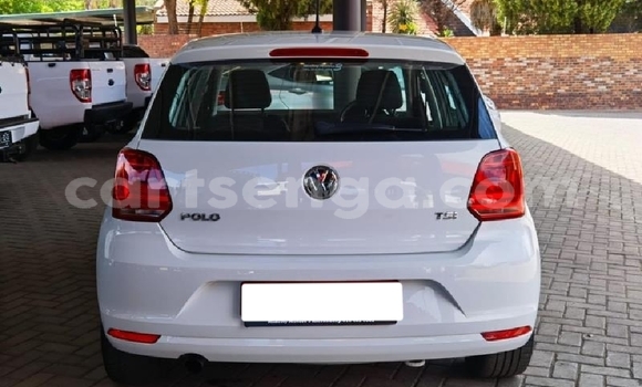 Buy Used Volkswagen Polo White Car in Big Bend in Lubombo Buy Used Volkswagen Polo White Car in Big Bend in Lubombo