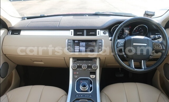 Nunua Ilio tumika Range Rover Evoque Red Gari ndani ya Big Bend nchini Lubombo Nunua Ilio tumika Range Rover Evoque Red Gari ndani ya Big Bend nchini Lubombo