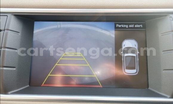 Nunua Ilio tumika Range Rover Evoque Red Gari ndani ya Big Bend nchini Lubombo Nunua Ilio tumika Range Rover Evoque Red Gari ndani ya Big Bend nchini Lubombo