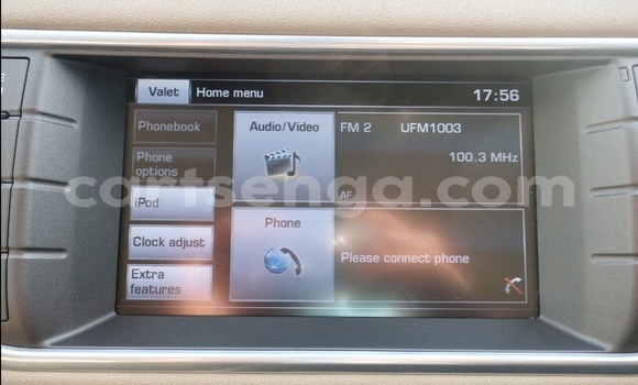 Nunua Ilio tumika Range Rover Evoque Red Gari ndani ya Big Bend nchini Lubombo Nunua Ilio tumika Range Rover Evoque Red Gari ndani ya Big Bend nchini Lubombo