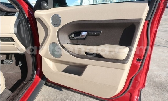 Nunua Ilio tumika Range Rover Evoque Red Gari ndani ya Big Bend nchini Lubombo Nunua Ilio tumika Range Rover Evoque Red Gari ndani ya Big Bend nchini Lubombo