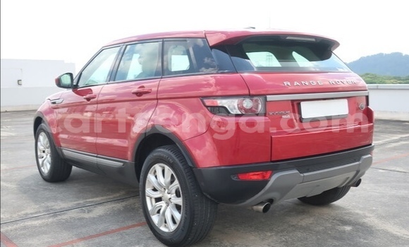 Nunua Ilio tumika Range Rover Evoque Red Gari ndani ya Big Bend nchini Lubombo Nunua Ilio tumika Range Rover Evoque Red Gari ndani ya Big Bend nchini Lubombo