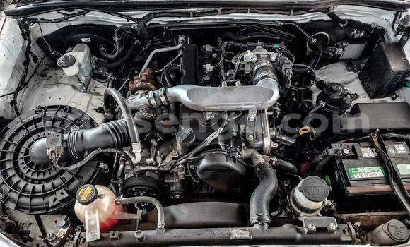 Acheter Occasion Voiture Toyota Hilux Blanc à Ezulwini, Hhohho Acheter Occasion Voiture Toyota Hilux Blanc à Ezulwini, Hhohho