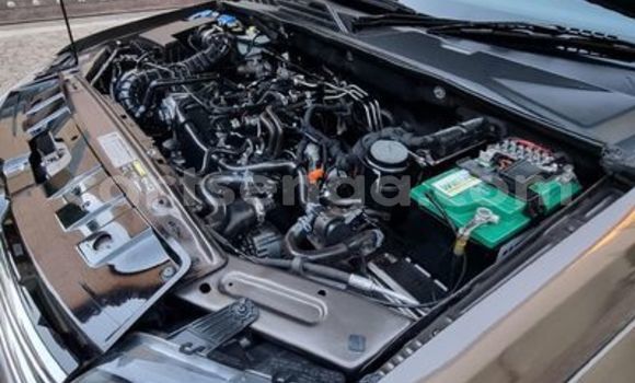 Buy Used Volkswagen Amarok Brown Car in Mbabane in Manzini Buy Used Volkswagen Amarok Brown Car in Mbabane in Manzini